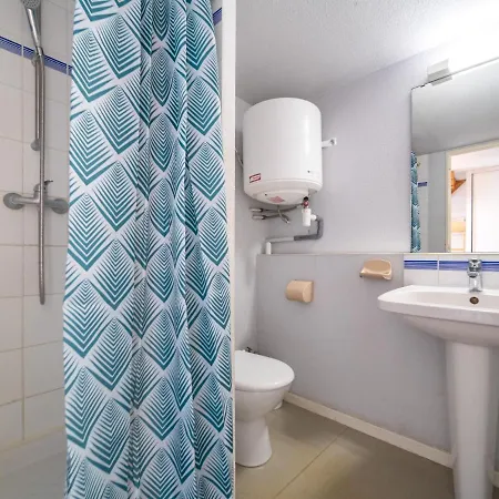 Les Flots Bleus By Interhome Appartamento