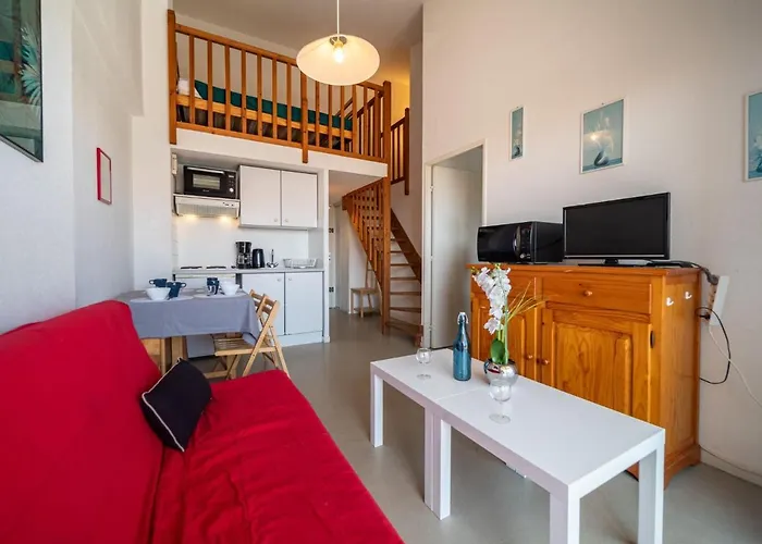 Les Flots Bleus By Interhome