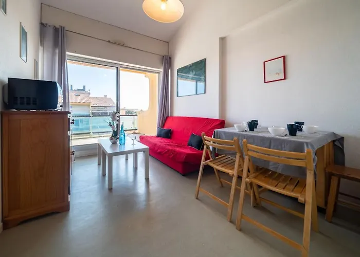 Les Flots Bleus By Interhome *