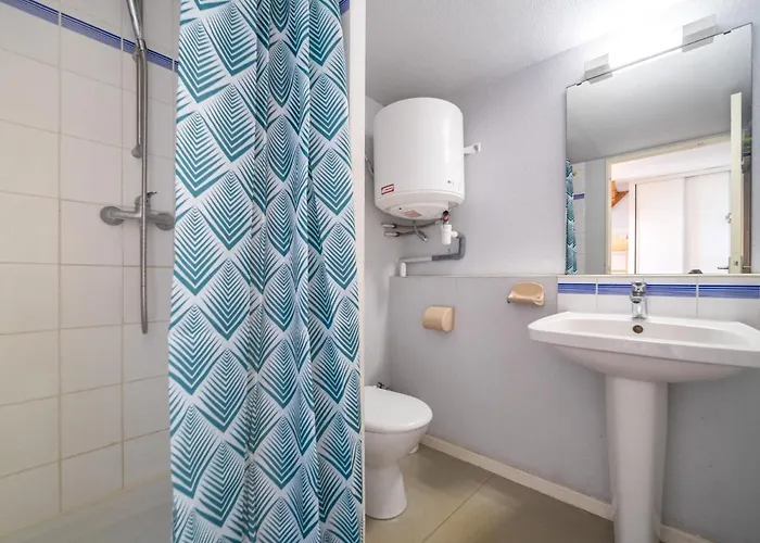 Les Flots Bleus By Interhome شقة